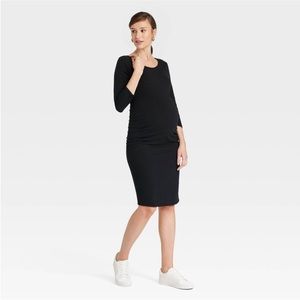NWT Maternity Midi T-Shirt Dress in Black
